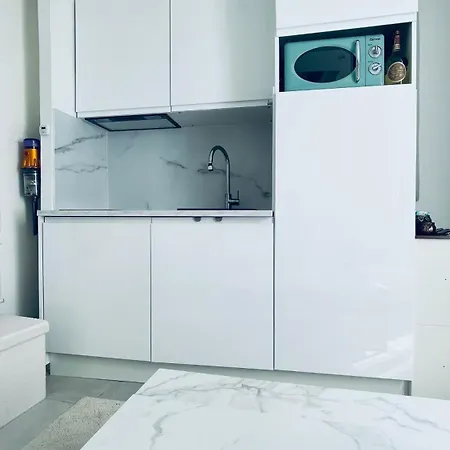 Tiny House With Sea View בית נופש רוקברון-קאפ-מרט